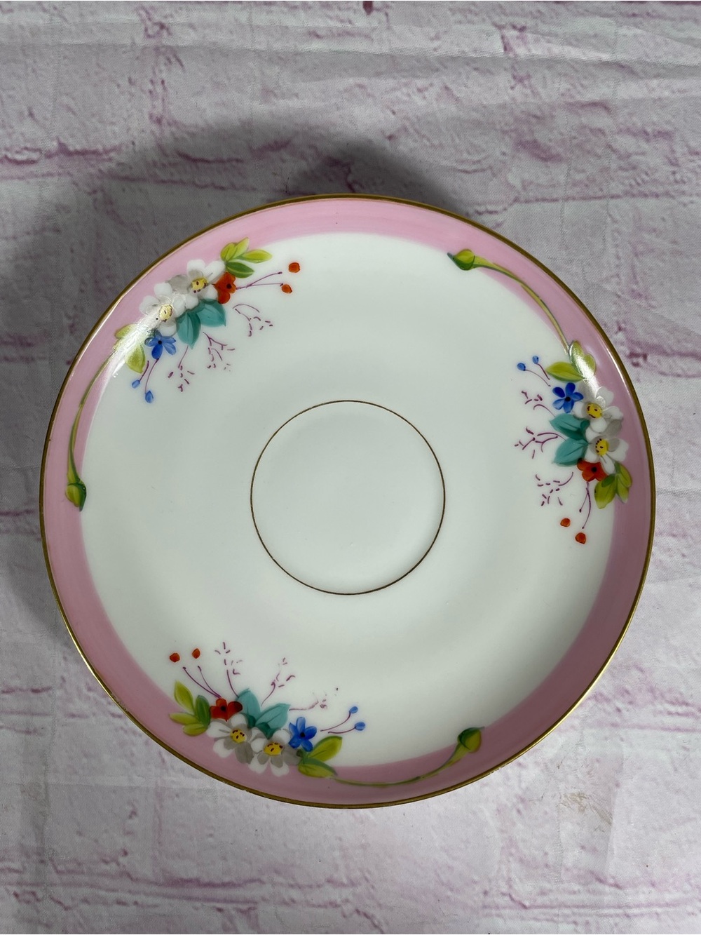 Vintage Floral and Butterfly Gold Trim Porcelain Teacup and Saucer Set - Picture 6 of 11